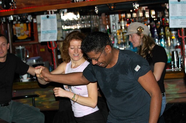 min 2005 11 06 sharkys 168